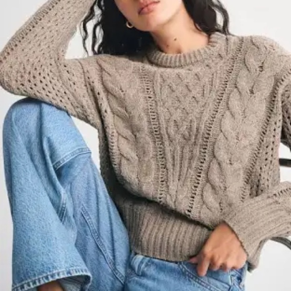 Forever 21 Taupe Knit Sweater